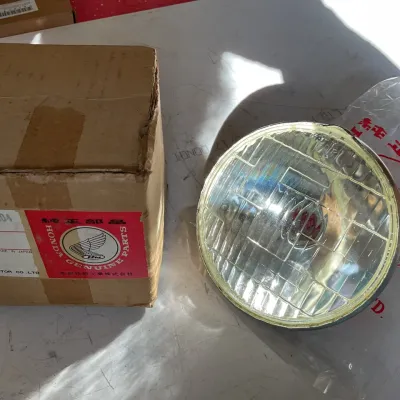 Honda CT90 - lighting